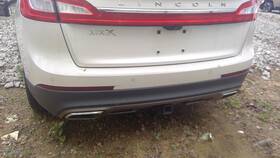190-02195b Lincoln Local Pickup Only Rear Bumper With Tow Package Without Automatic Park Fits 16