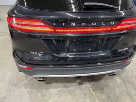 Ej7z17k835ac Lincoln 15-19 Mkc Rear Bumper Cover Tuxedo Black Paint Uh
