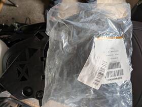 C291-500t1 Mazda 2008 Mp 5 Grand Touring Front Bumper Retainer Rh Part Number