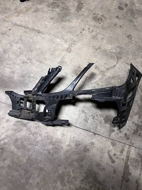 2128850365 Mercedes-benz 2010-13 E Class W212 Front Bumper Left Bracket Brace Oem