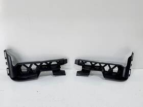 A1728851100 Mercedes-benz 2017- 2019 Slk Amg Front Bumper Wheel Arch Brackets L&r Oem