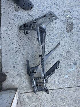 A2128851016 Mercedes-benz Oem E W212 Front Bumper Right Reinforcement Genuine