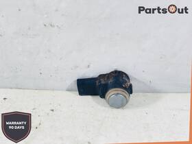 A221542 Mercedes-benz 07-09 Rear Bumper Parktronic Parking Sensor For W221 S550 Cl550 Oem