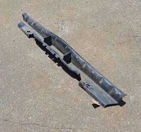 3753505 Mopar 1974-1978 Chrysler Newport New Yorker T&c Nos Front Bumper Reinforcement