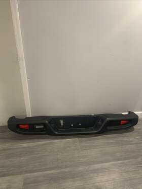 6md38rxfah Mopar 2019-2022 Jeep Wrangler Jt Sport Rear Bumper Oem