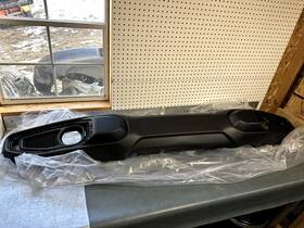 6bu44rxfab Mopar Oem Nos Front Bumper 2018-2025 Jeep Wrangler Rubicon