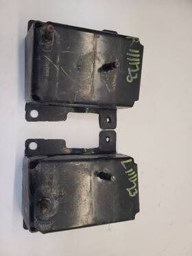 342.da1i18 Nissan 2013 14 15 16 17 18 Sentra Rear Bumper Bar Brackets X2