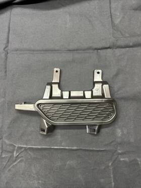 62257-6mr0a Nissan New Oem Fog Light Bezel Grille Bumper 20-22 Rogue Sport