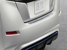 Nissan 999b1-8600c Oem New Rear Cargo Bumper Protector Scuff Plate Chrome 2019 Leaf 999b18600c