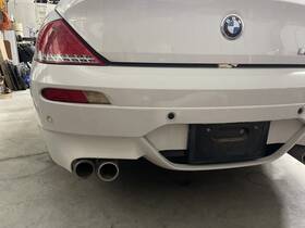 51127888204-17 Oem Bmw E63 E64 M6 2006-2010 Rear Bumper Cover With Parking Sensors Alpine White