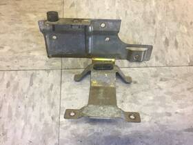 993.631.108.00 Oem Porsche 993 Rear Bumper Support Bracket Right For Center Light