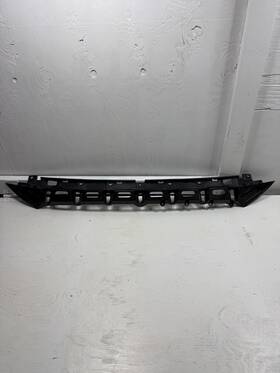 Gx7317640ab Oem Jaguar Xe 2016-2020front Bumper Mounting Bracket