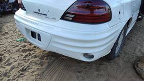22610698 Pontiac Grand Am Rear Bumper Cover Assembly Oem Back White 16u 1999-02