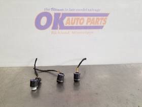 105-50604f Porsche 13 2013 Cayenne Gts Front Bumper Sensors And Pig Tails