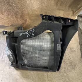 99750583200-23431 Porsche 2005-2008 911 997 Rear Bumper Guide Exhaust Heat Shield Right