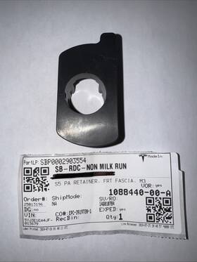 1088440-00-a Tesla 2017 2023 Model 3 Parking Sensor Retainer Bracket S5 Oem New