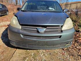 105-58962h Toyota Local Pickup Only Front Bumper Fog Lamps Without Park Assist Fits 04-05 Sienna
