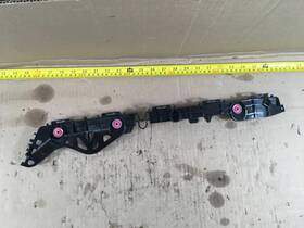 52575-47050 Toyota 2017-2021 Prius Prime 1.8 Hybrid Rear Right Bumper Bracket Oem