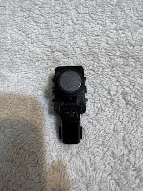 89341-06070 Toyota 8934106070 2018-2023 Rav4 Avalon Highlander Parking Sensor Oem