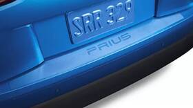 Pt929-47190 Toyota Genuine Bumper Applique Rear