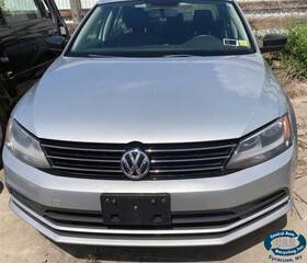 190-59284a Volkswagen 15 16 Jetta Base Sedan Rear Bumper Only 311193