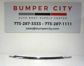 31663566 Volvo Oem 2016-2019 Xc90 Rear Bumper Chrome Trim Molding