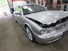 107-00941 Xj8 Front Reinforcement Bar Vanden Pl
