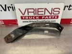 Peterbilt 15-05143R Brace-bumper Fog Lamp. Fixed Price $100.80.