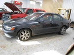 (local Pickup Only) Front Bumper Excluding Model Fits 01-04 Volvo 60 Series 78. Fixed Price $179.22.