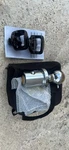 Oem 2011-2025 Ford F250 F350 F450 550 Gooseneck Truck Bed Trailer Hitch Ball Kit. Fixed Price $275.00.