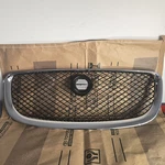 2010-2015 Jaguar Xj Front Grille Chrome & Black Oem AW93-018K28-AA. Fixed Price $200.00.